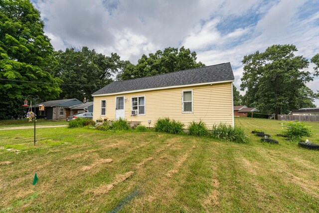204 Clark St, Decatur, MI 49045 - photo 6