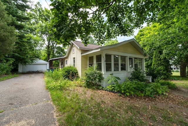 114 Mason St, Decatur, MI 49045 - photo 1