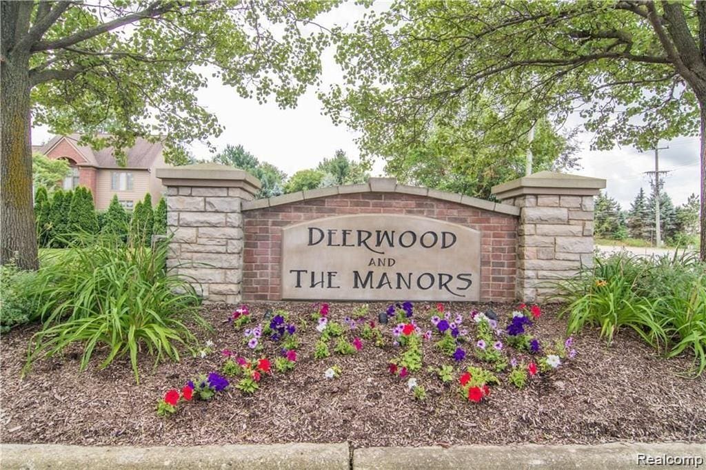 0000 W Crest Forest Ct E, Independence, MI 48348 - photo 1