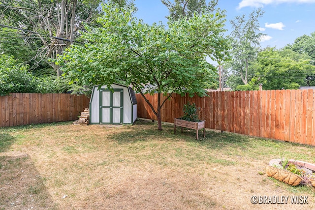 302 W 22nd St, Holland, MI 49423 - fenced backyard with a shed