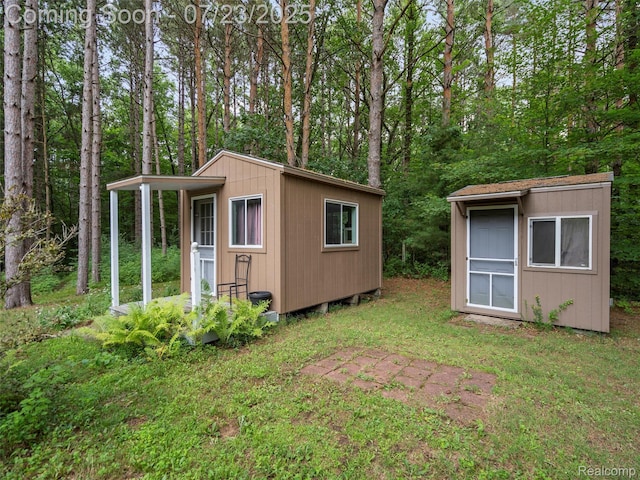 370 Wolfe Rd, Ortonville, MI 48462 - photo 6