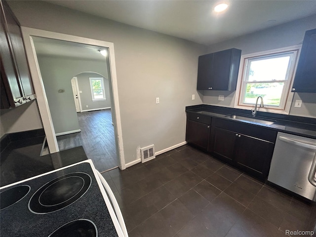2109 E Walton Blvd, Auburn Hills, MI 48326 - photo 6