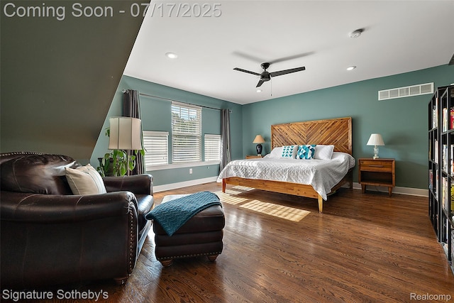 1120 Wyandotte Ave, Royal Oak, MI 48067 - bedroom featuring wood finished floors, recessed lighting, and a ceiling fan