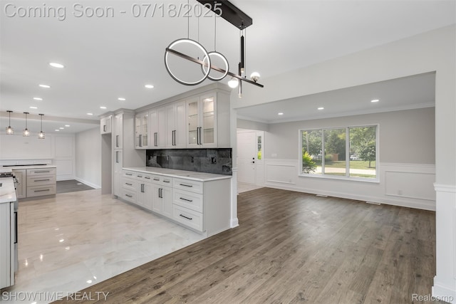 2376 Greensboro Dr, Troy, MI 48085 - photo 9