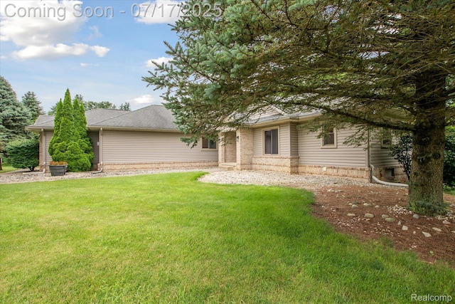 1847 Brandy Ln, Brighton, MI 48114 - view of front of house featuring a front lawn