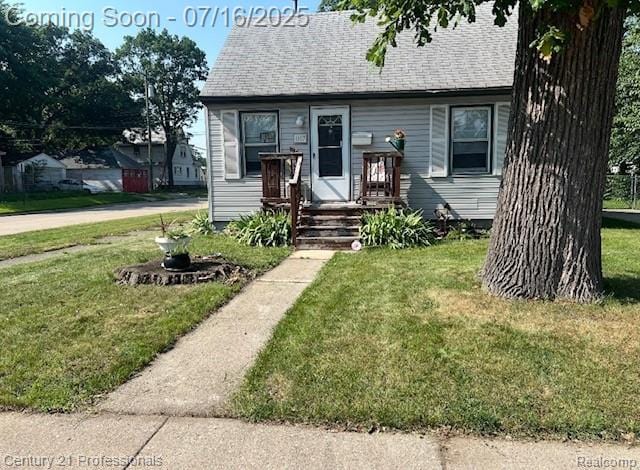 1107 E Hayes Ave, Hazel Park, MI 48030 - photo 1