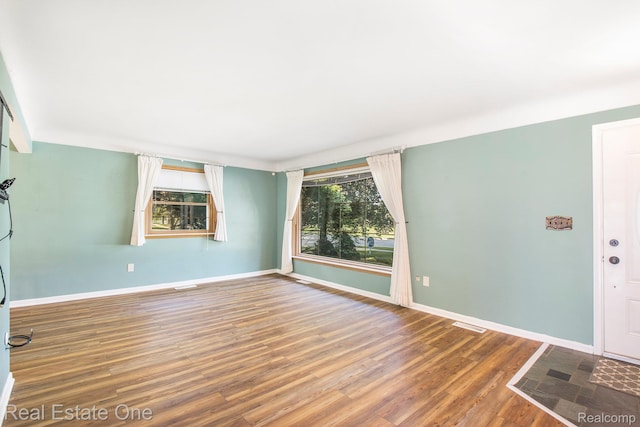 1981 Westfield Rd, Trenton, MI 48183 - photo 8
