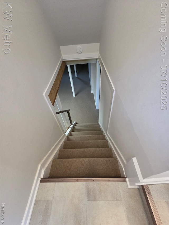 4507 Sedgemoor Ave, Royal Oak, MI 48073 - view of stairs
