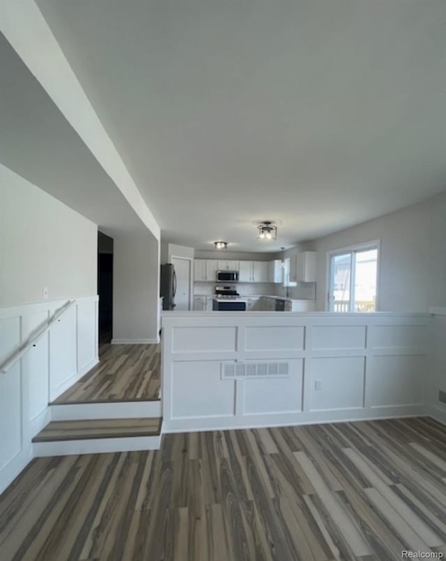 8067 Beechwood Blvd, Dexter, MI 48130 - photo 20