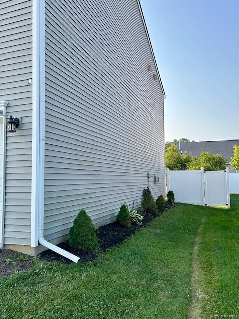 8067 Beechwood Blvd, Dexter, MI 48130 - photo 9