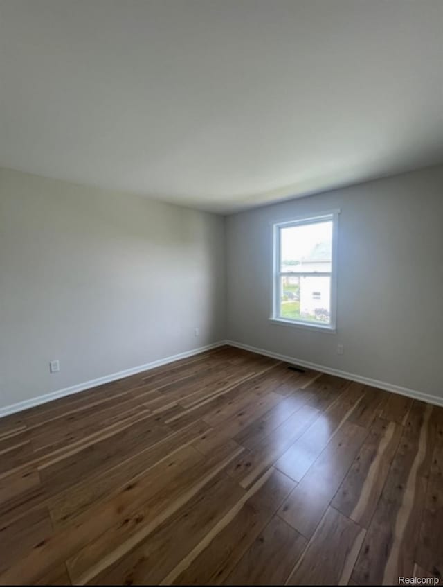 8067 Beechwood Blvd, Dexter, MI 48130 - photo 35