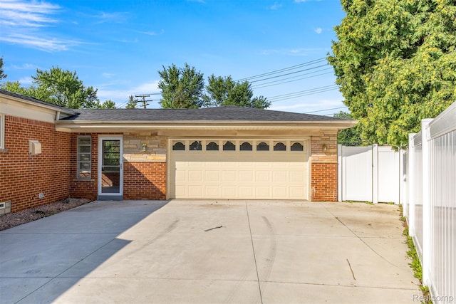 6667 Amboy St, Dearborn Heights, MI 48127 - photo 4