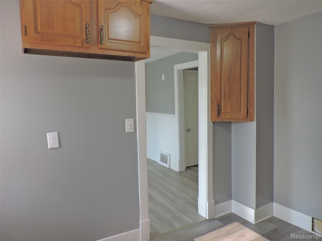 1324 Allen St, Burton, MI 48529 - photo 6