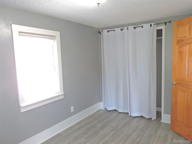 1324 Allen St, Burton, MI 48529 - photo 16