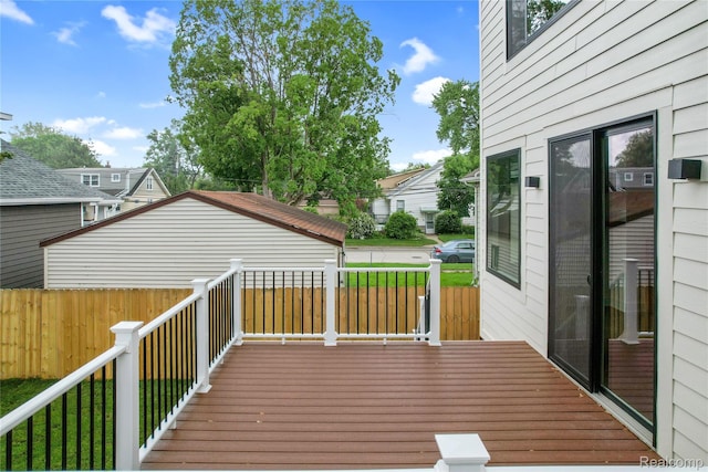 227 W Houstonia Ave, Royal Oak, MI 48073 - view of wooden terrace