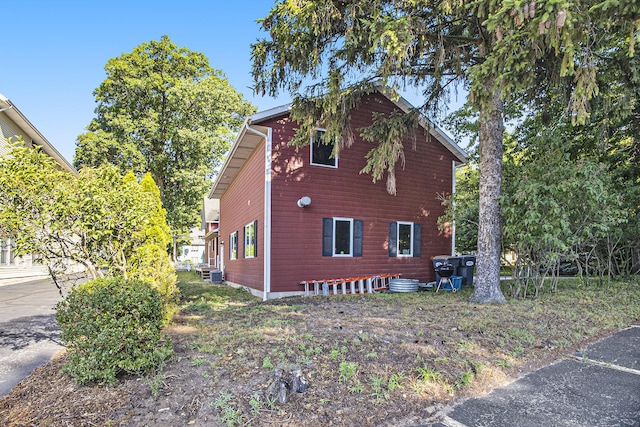 220 Park Ave, South Haven, MI 49090 - view of home's exterior featuring a central air condition unit