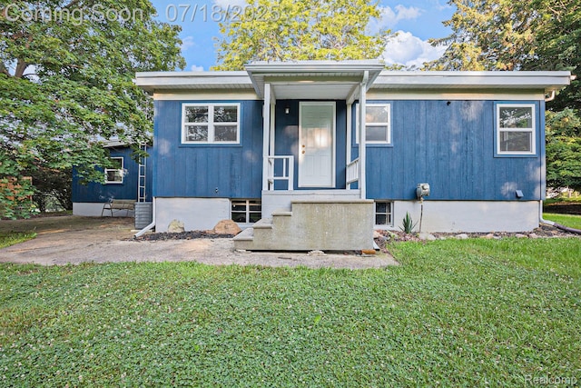 3113 S Center Rd, Burton, MI 48519 - photo 17