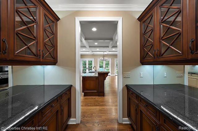 400 Hamilton Rd, Bloomfield, MI 48301 - bar area featuring coffered ceiling, dark wood-style flooring, ornamental molding, a chandelier, and recessed lighting