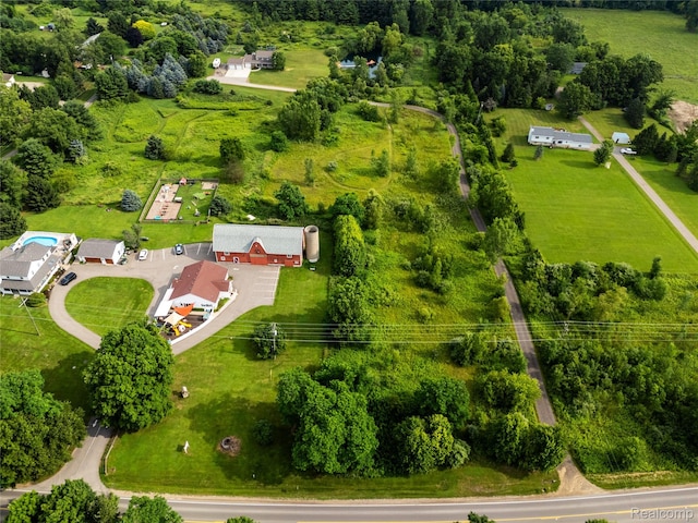 7741 Clyde Rd, Oceola, MI 48430 - photo 2