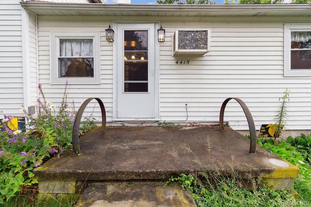 4415 Central St, Columbiaville, MI 48421 - entrance to property with a patio area