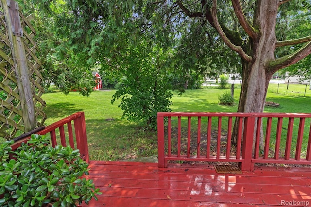 4415 Central St, Columbiaville, MI 48421 - wooden terrace with a yard