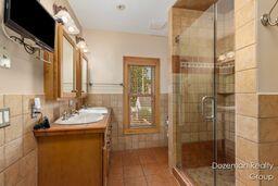 225 Prospect Ave NE, Grand Rapids, MI 49503 - photo 23