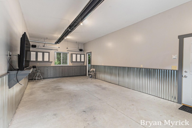 4675 44th St, Holland, MI 49423 - view of garage