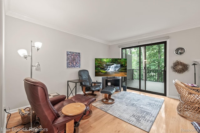 1109 Ivyglen Cir, Bloomfield Hills, MI 48304 - sitting room with ornamental molding and wood finished floors
