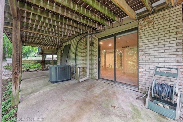 1109 Ivyglen Cir, Bloomfield Hills, MI 48304 - view of patio