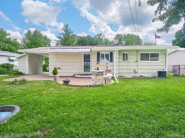 515 Juniper Dr, Davison, MI 48423 - back of property featuring a yard and a patio