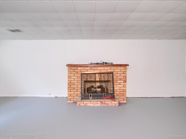 515 Juniper Dr, Davison, MI 48423 - detailed view of a fireplace and concrete floors