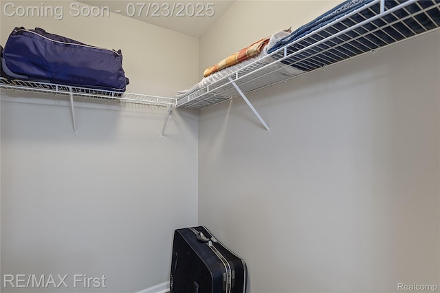 3706 Winding Brook Cir, Rochester Hills, MI 48309 - photo 21