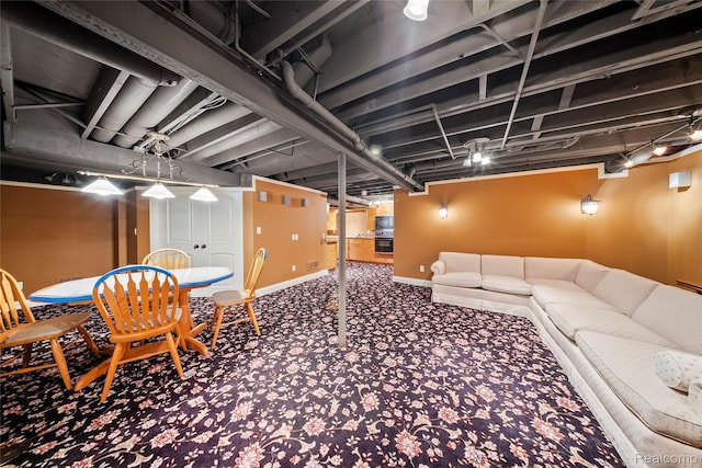 8931 Bridge Rd, Grosse Ile, MI 48138 - finished below grade area with carpet and baseboards