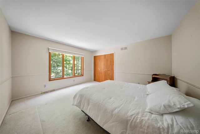 8931 Bridge Rd, Grosse Ile, MI 48138 - carpeted bedroom with baseboards