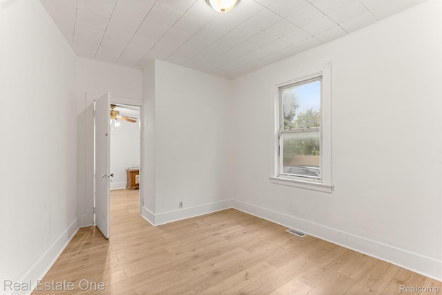 5167 Saint Lawrence St, Dearborn, MI 48210 - photo 18