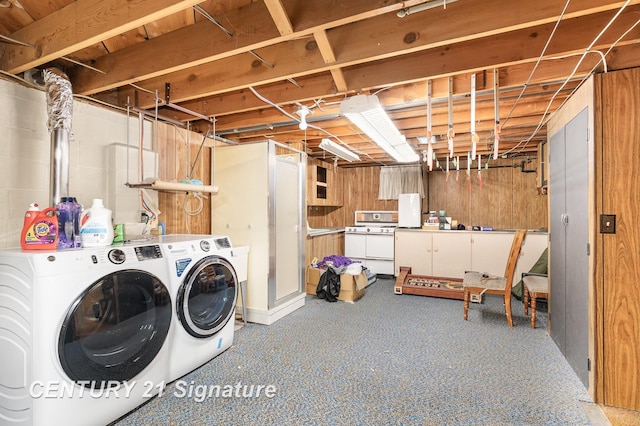 306 Macomber Ave, Auburn, MI 48611 - washroom featuring washer and dryer