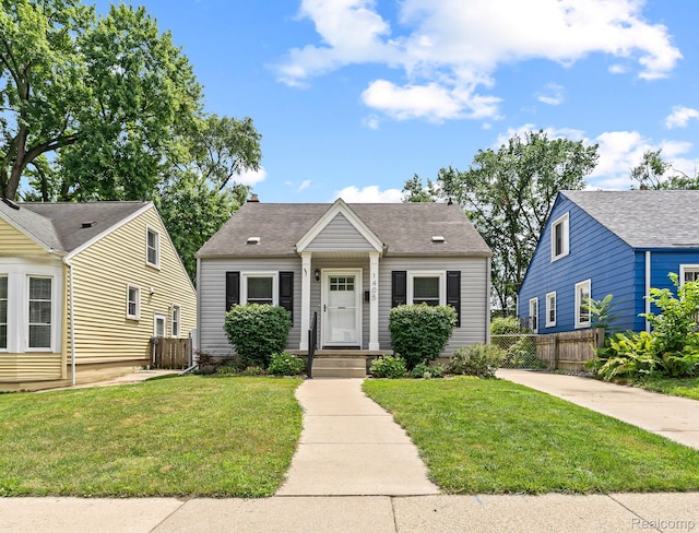1405 Fielding St, Ferndale, MI 48220 - bungalow with roof with shingles