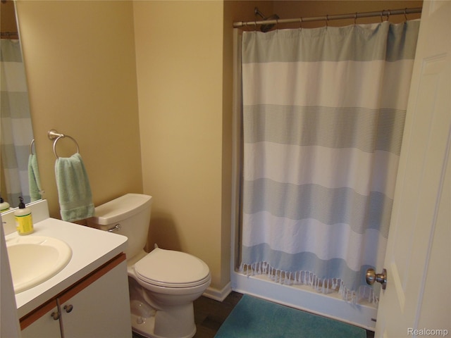 1429 Millbrook Trl, Ann Arbor, MI 48108 - full bath featuring vanity and a shower with curtain