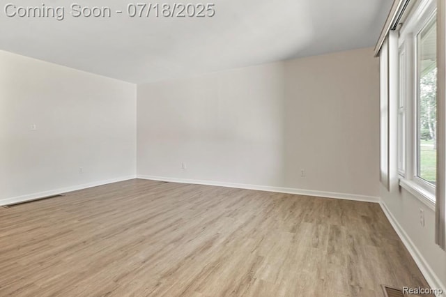 18400 Dennis Ct, Macomb, MI 48044 - photo 8