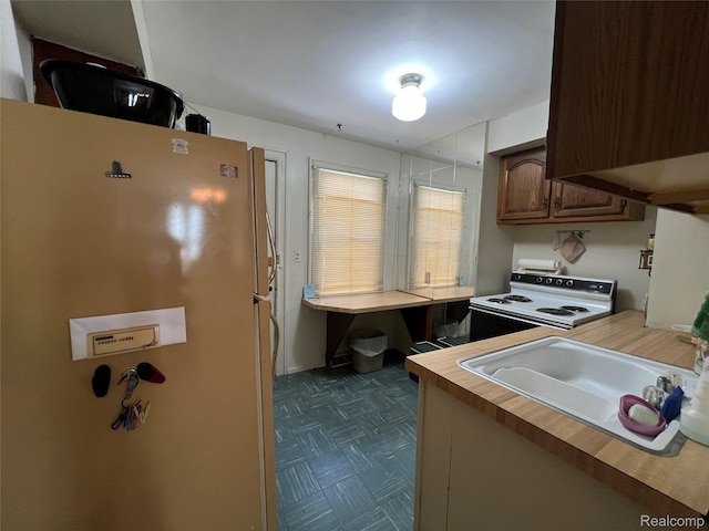 29 Putnam Ave, Waterford, MI 48342 - photo 15