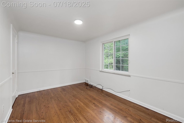 302 Alter Rd, Detroit, MI 48215 - empty room featuring wood finished floors