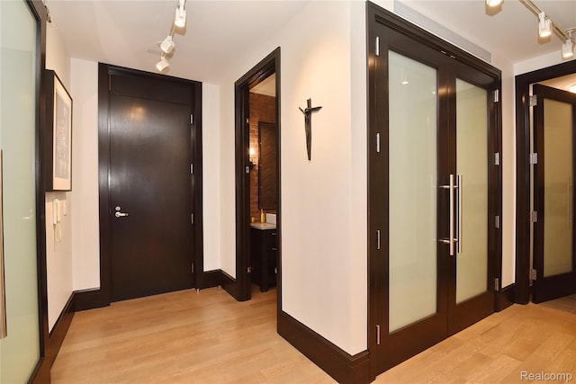 327 N Old Woodward Ave, Birmingham, MI 48009 - photo 29