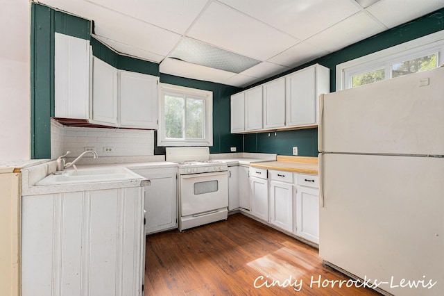 808 Riverside St, Belding, MI 48809 - photo 2