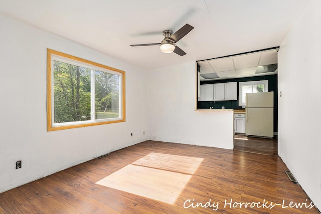 808 Riverside St, Belding, MI 48809 - photo 5