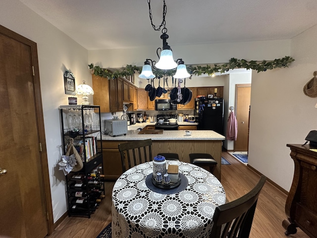 1060 Walnut Grove Dr, Norton Shores, MI 49441 - photo 4