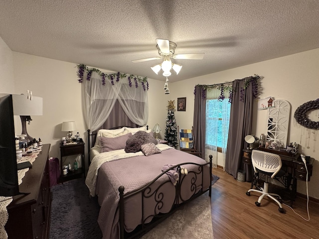1060 Walnut Grove Dr, Norton Shores, MI 49441 - photo 7