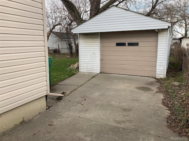 24924 Wilmot Ave, Eastpointe, MI 48021 - detached garage with concrete driveway