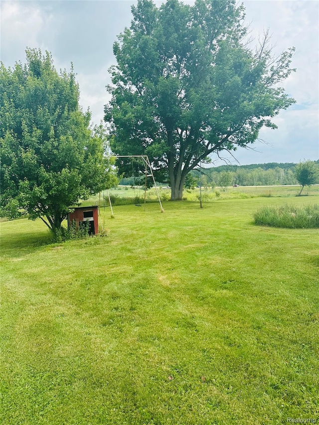 2365 E Haskell Lake Rd, Harrison, MI 48625 - photo 17