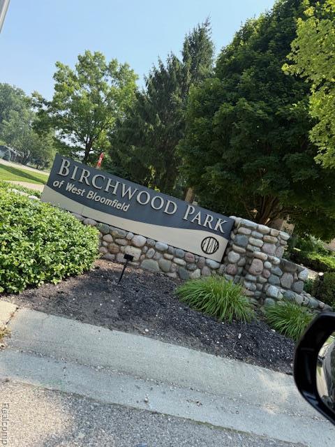 2789 Parkwick Ct, West Bloomfield, MI 48324 - photo 28