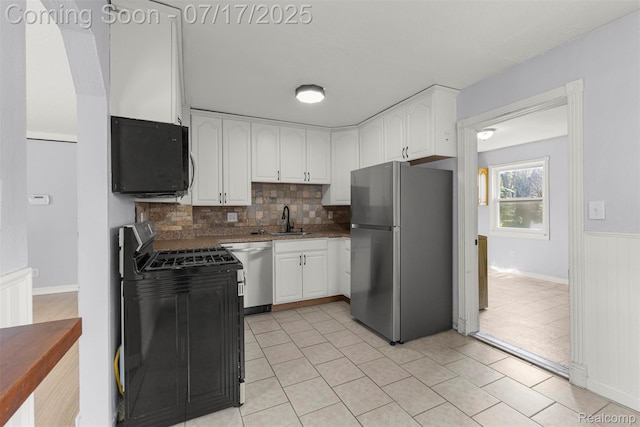 8916 Deering St, Livonia, MI 48150 - photo 13